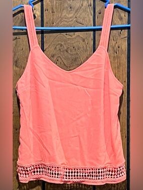 Skies Are Blue Coral Crochet-Hem Camisole size XS/P